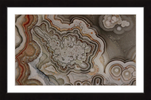 Liquid Boundaries